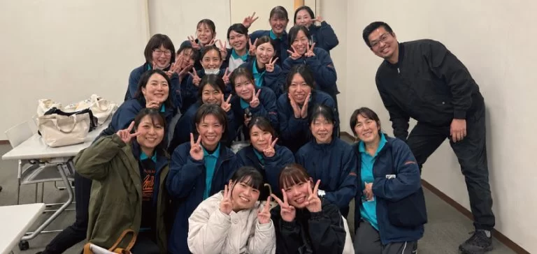 理想の保育実現のために、職員の安心を確保する。社会福祉法人友岡福祉協会が選んだ「はぐくみ企業年金」